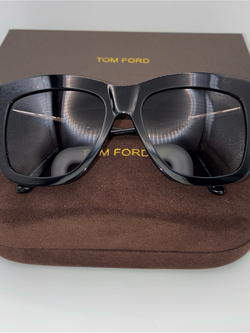 TOM FORD DASHA TF822 TF 822 01D Gold/Black Polarized Sunglasses 52-16-140